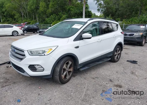 2017 Ford Escape Se из США, поврежденный, VIN 1FMCU0GD8HUA57928